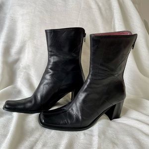 ‼️SOLD‼️ Vintage Leather Square Toe Boots
